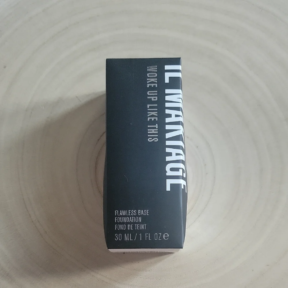 IL MAKIAGE Foundation Makeup